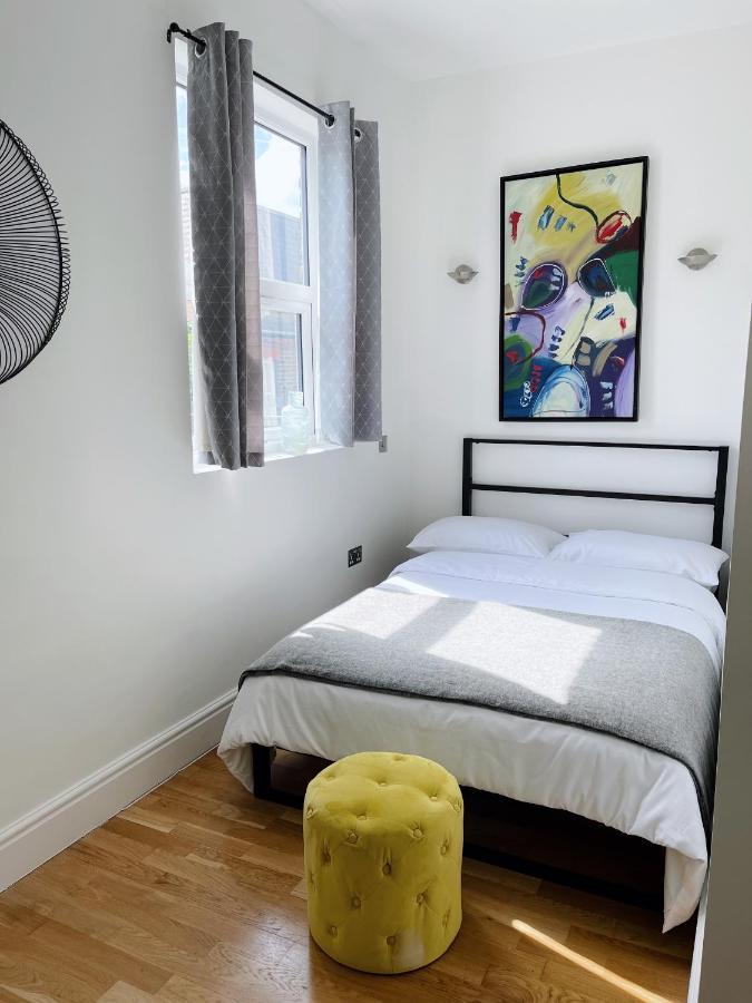 Modern And Light 2 Bed Flat In Sw2 Διαμέρισμα Λονδίνο Εξωτερικό φωτογραφία